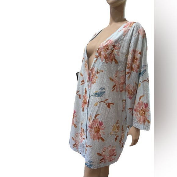 Plum pretty sugar Floral Print Kimono with Bird - Picture 1 of 16
